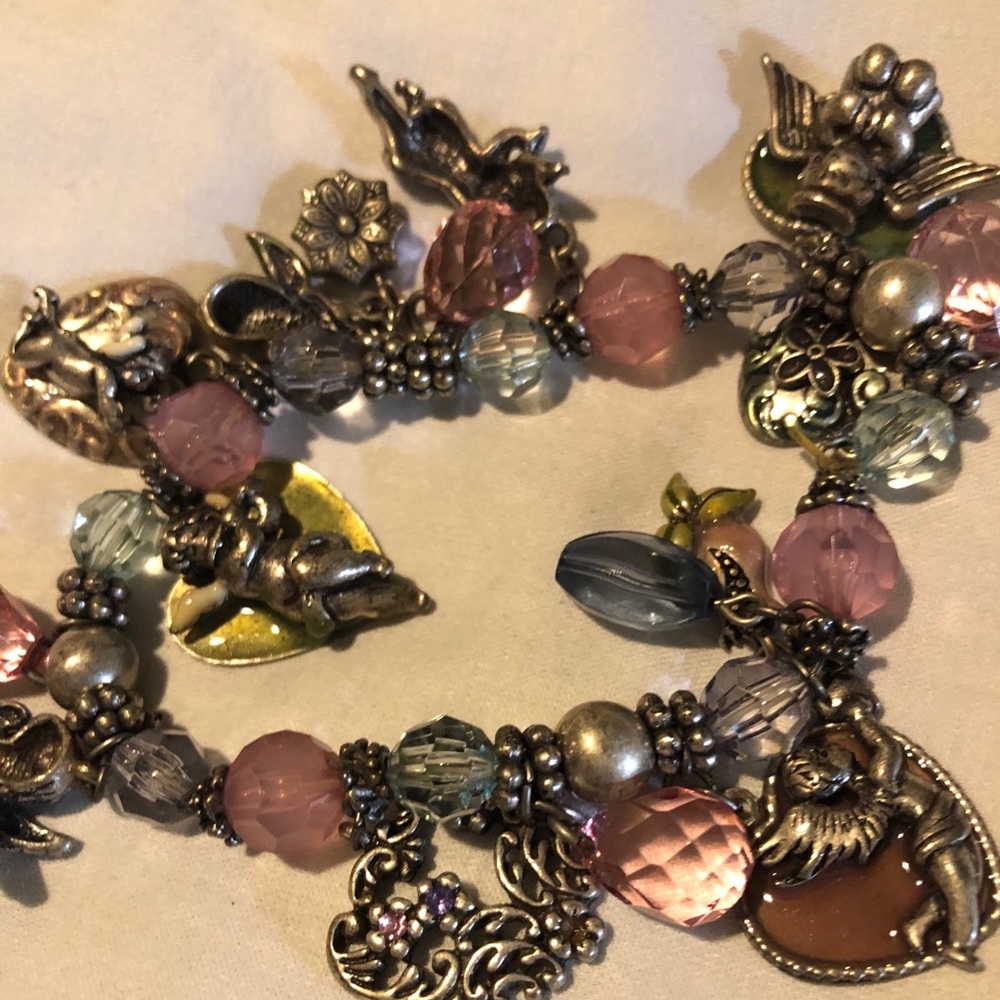 Hearts charm bracelet